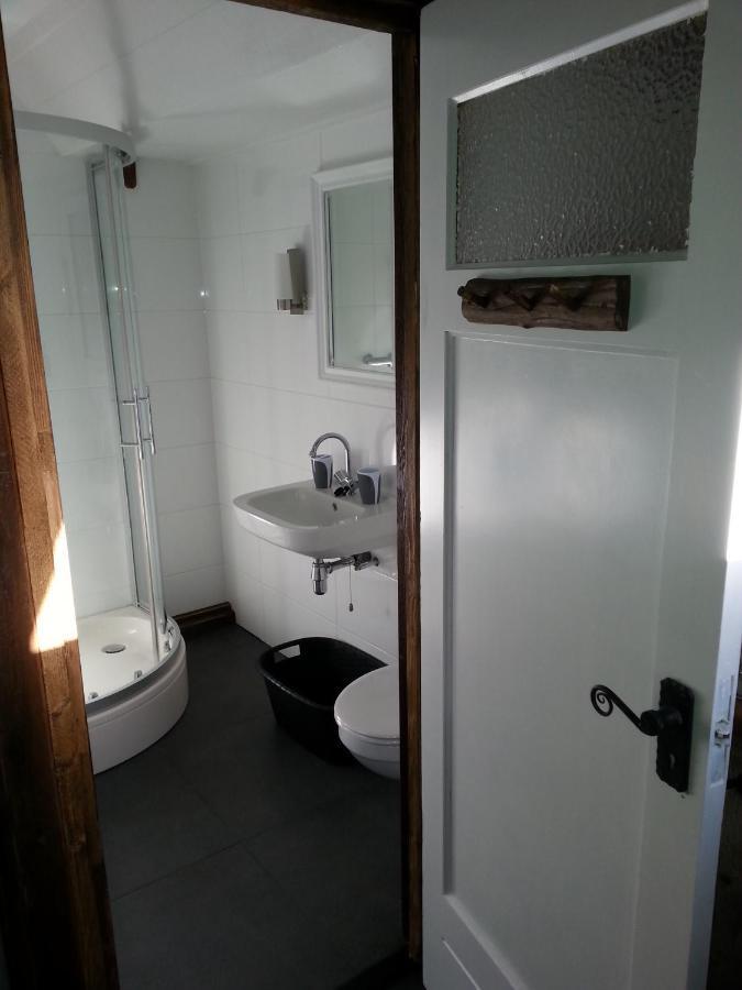B & B De Pimpelmees 's-Gravenmoer エクステリア 写真